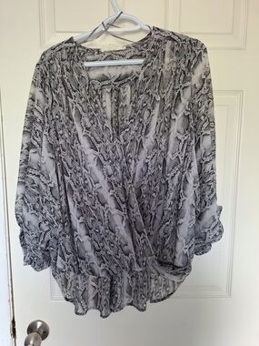 lovestitch Black & White Snake-Print Surplice Blouse